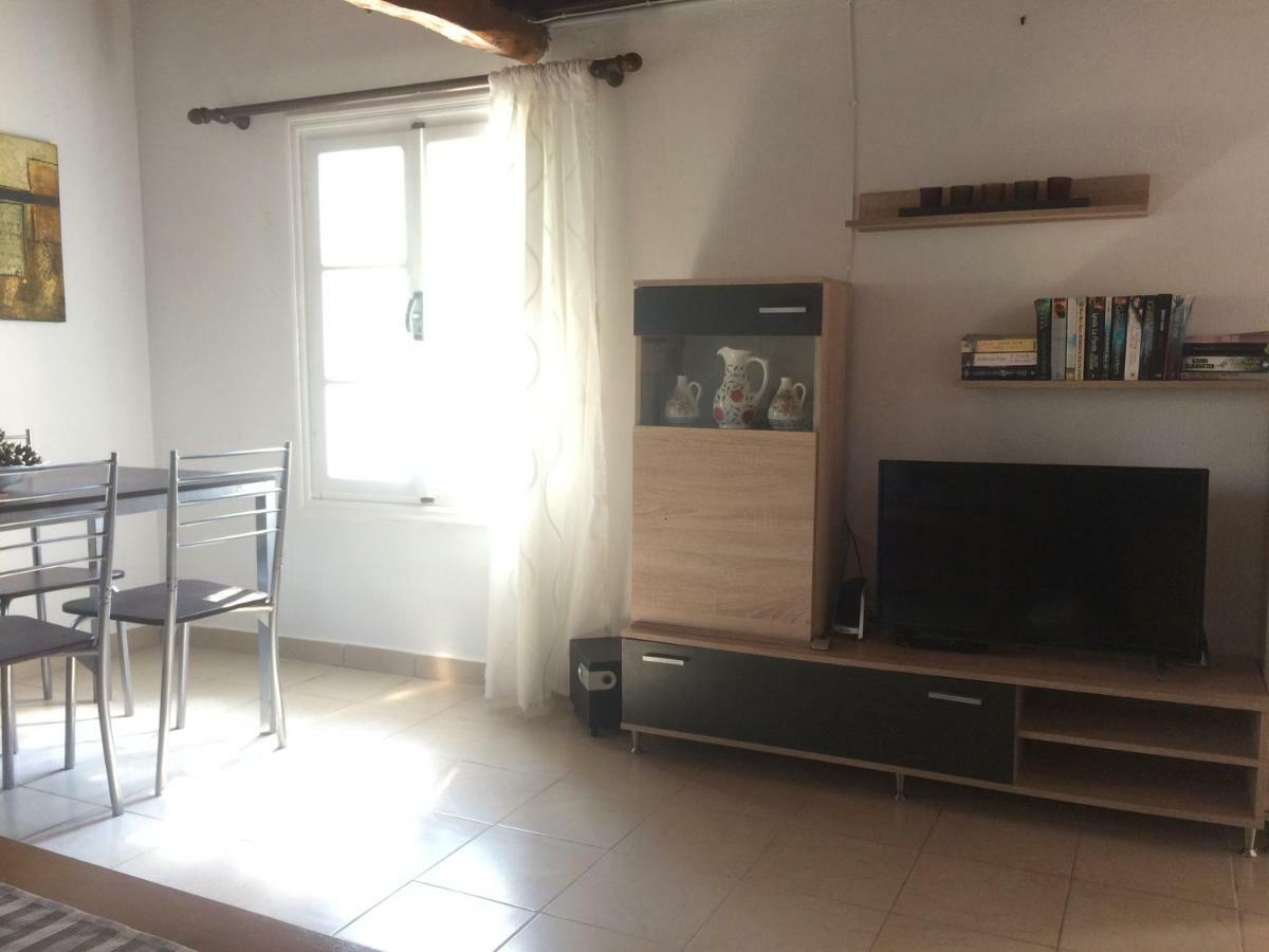 Villa Tillia Panormos  Екстериор снимка