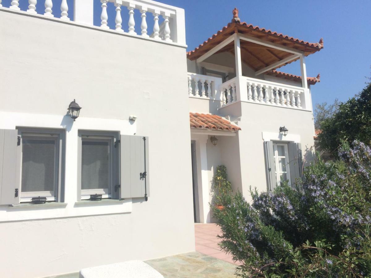 Villa Tillia Panormos  Екстериор снимка